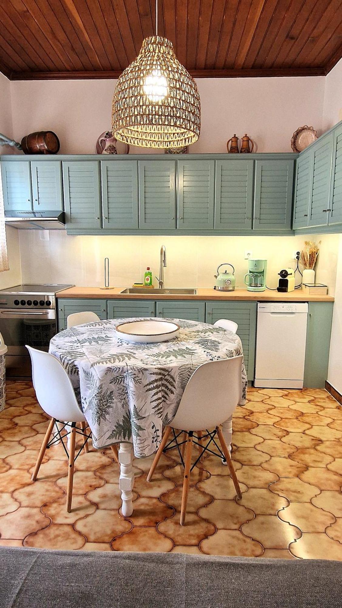 Summer House In Spetses Экстерьер фото